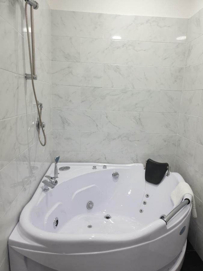Dimorra Boutique Rooms Naples Exterior photo
