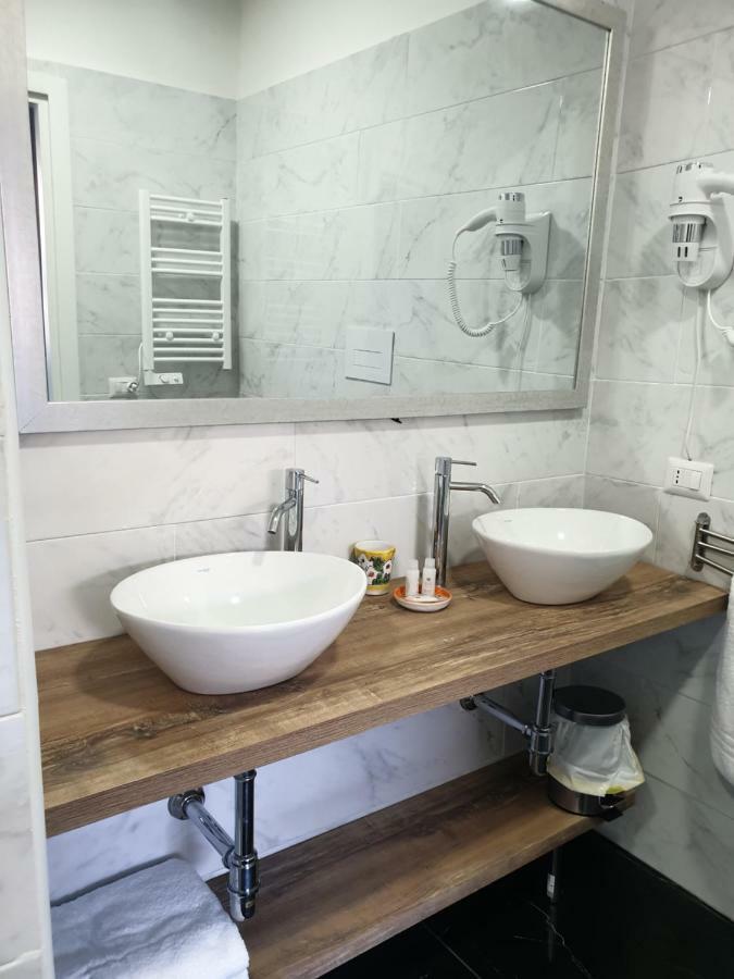 Dimorra Boutique Rooms Naples Exterior photo